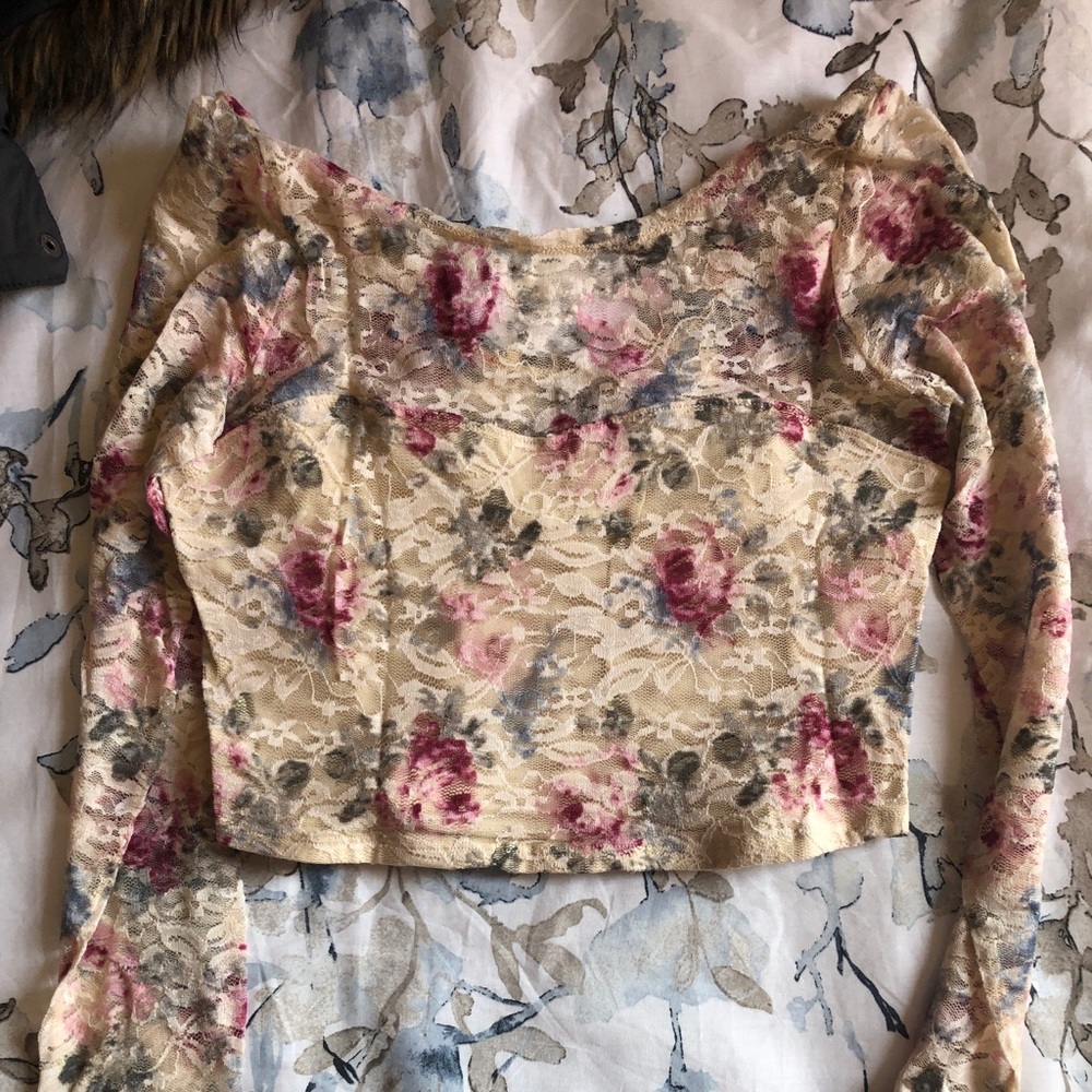 NWOT A&F Floral Crop Top